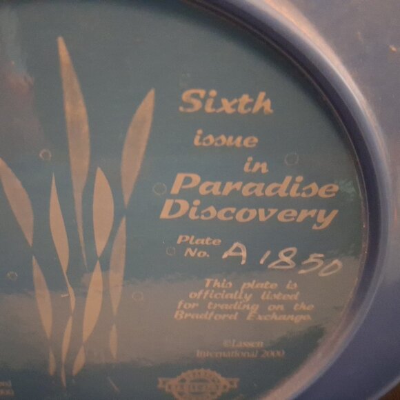 The Bradford Exchange Paradise Discovery Series Vintage Collector Plates - Picture 10 of 12
